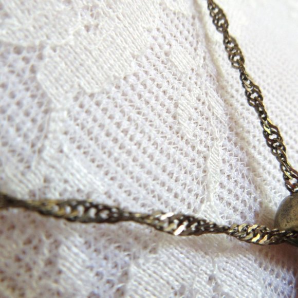 Pink striped agate pendant necklace brass chain - Picture 4 of 7